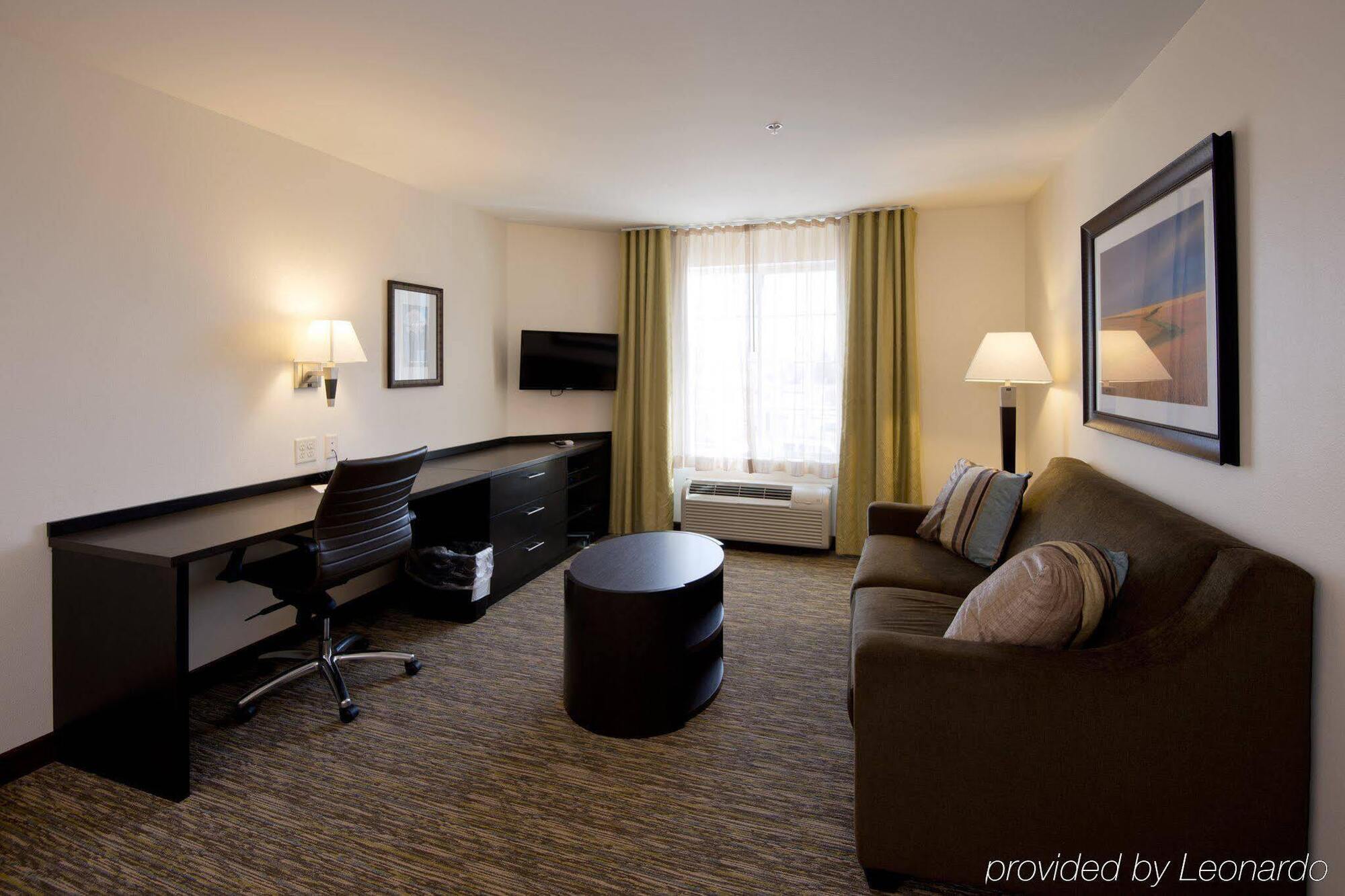 Candlewood By Ihg 2*