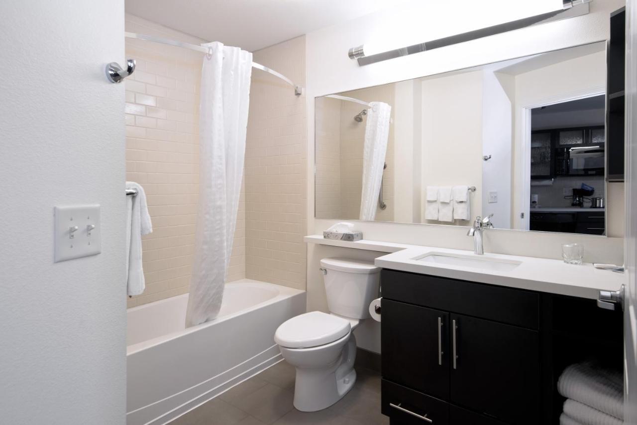 Candlewood By Ihg Hotel 2*